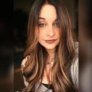 Meet your Posher, Lori